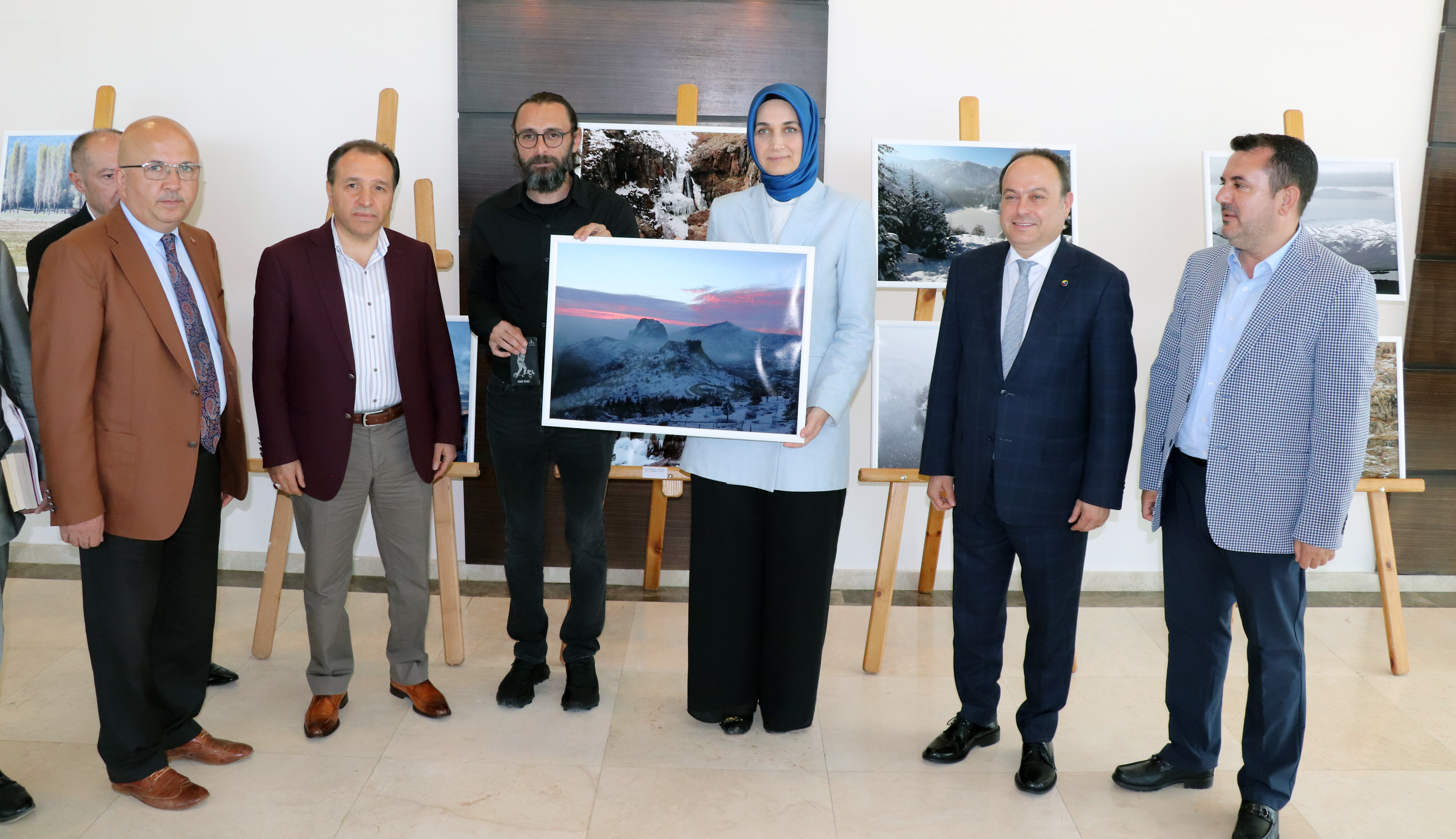 Fotoğraf sergisi büyük beğeni topladı