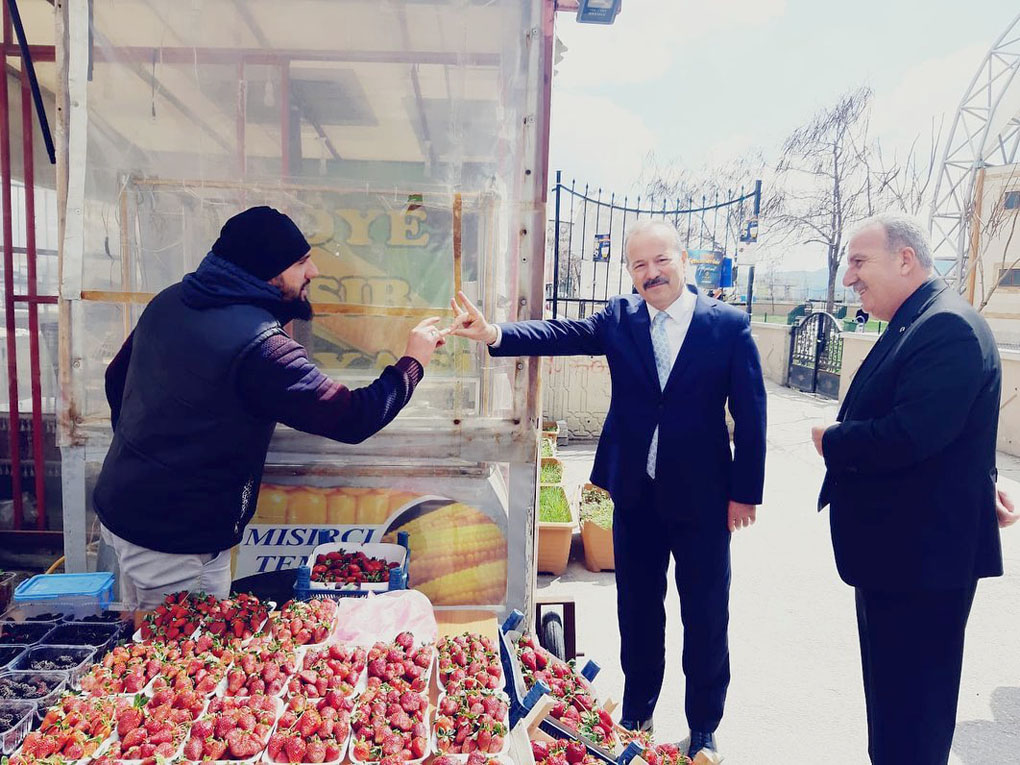 Milletvekili Taytak her yere dokundu