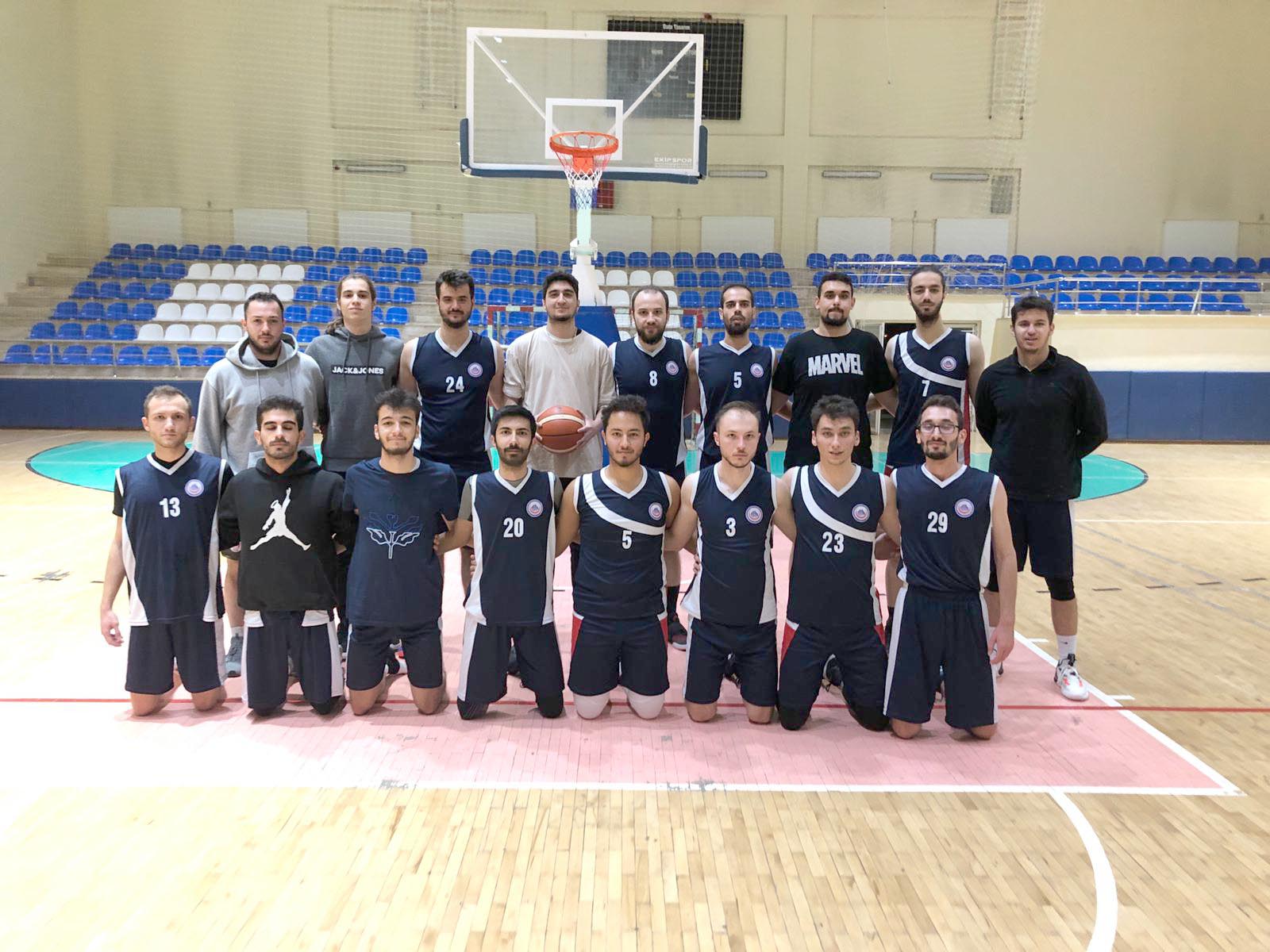 AFSÜ Basketbol takımı hazırlık Maçında AKÜ ile karşılaştı