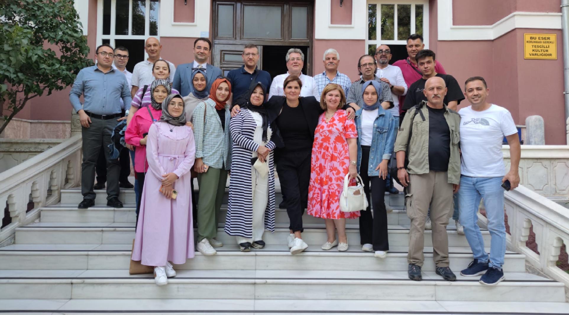 TRT’nin usta habercileri Afyon’da eğitim verdi