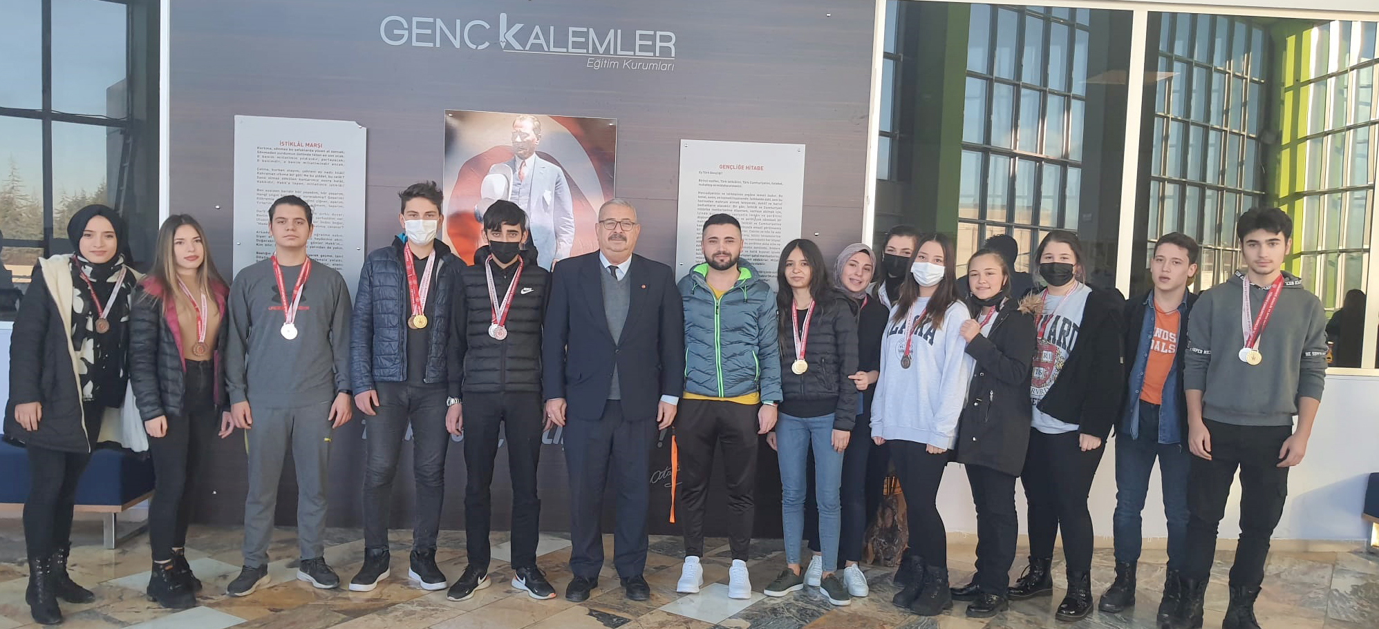 Özel Genç Kalemler okulları 24 madalya aldı