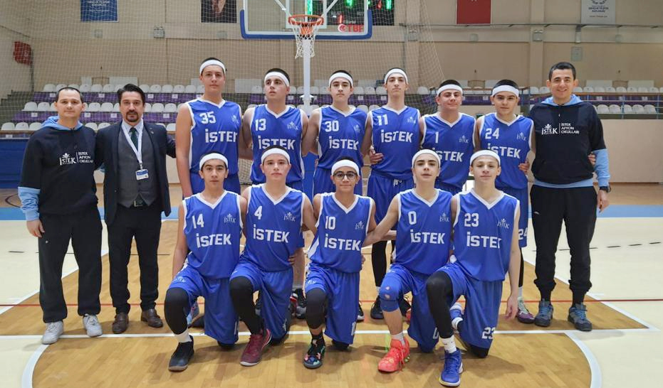 Afyon İstek Okullarından Basketbolda büyük atılım 