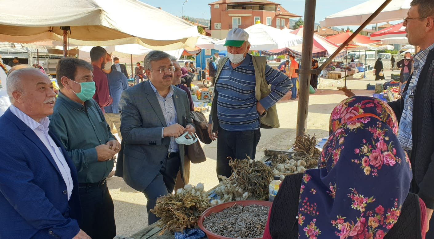 ‘Safsatalarla kaybedecek vaktimiz yok’