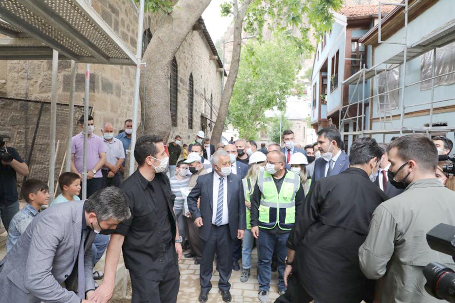 “Diriliş şehri Afyonkarahisar’a yakışır olacak”