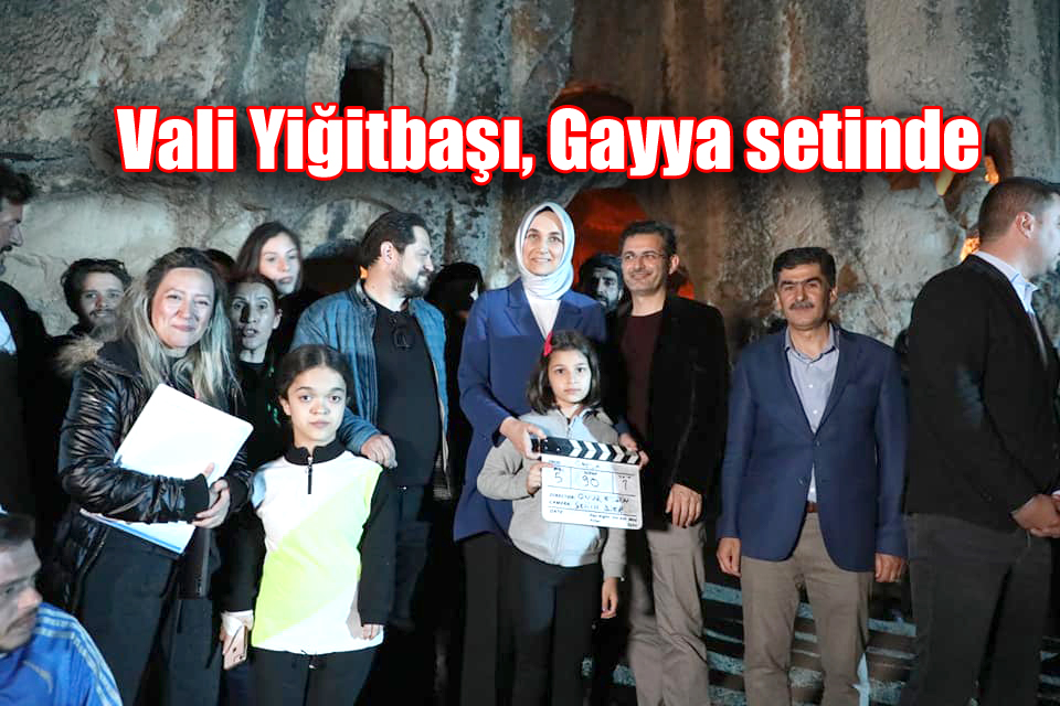 Vali Yiğitbaşı'dan film setine gece ziyareti